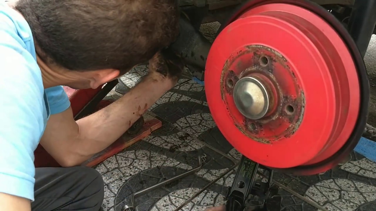 trocar da bucha do eixo traseiro Renault Logan e Sandero