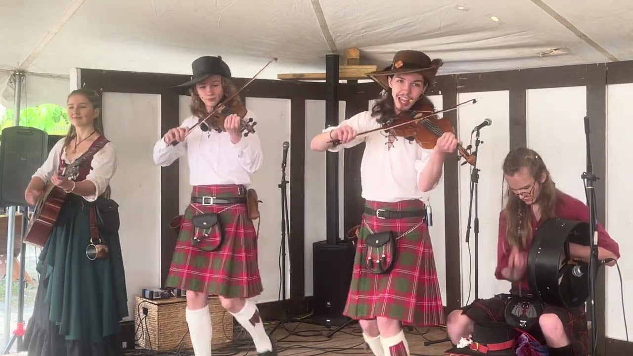 Sibling Rivalry Fiddle Band - Whisky in the Jar