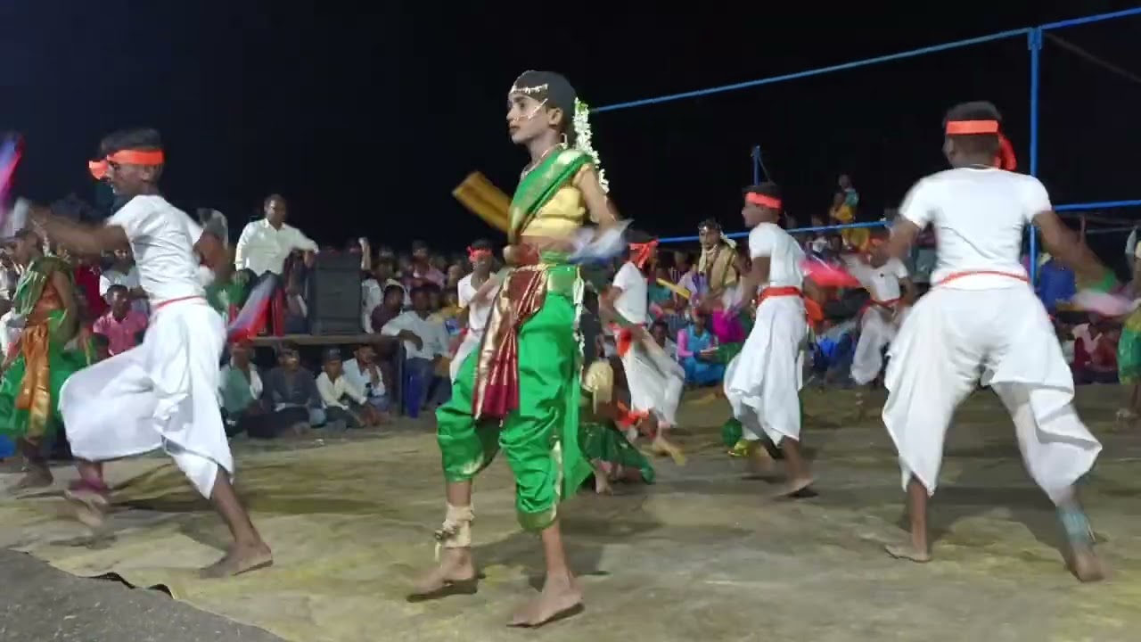 jai ho pawan kumar teri Shakti Dandiya ಶ್ರೀ ಕಾಳಿಕಾದೇವಿ ಕೋಲಾಟ ಮೇಳ ಮುಗಳಿ ಪ್ರಥಮ ಸ್ಥಾನ 9148662016