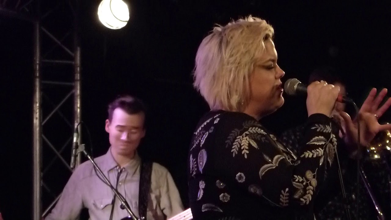 Hannah Williams and the Affirmations 
