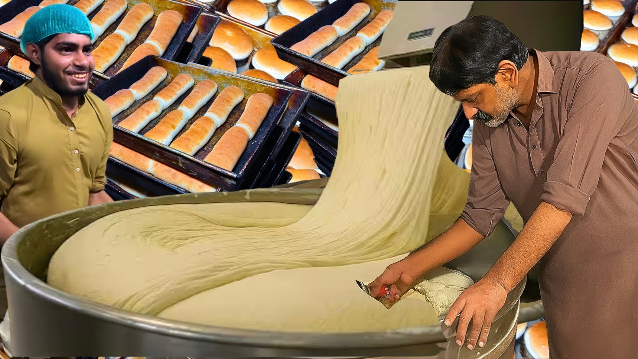 UNBELIEVABLE BREAD FACTORY PROCESS | HOW PERFECT BURGER BUNS ARE MADE IN BAKERY | INSIDE STREET FOOD