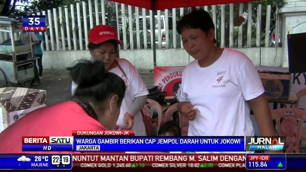 Warga Gambir Cap Jempol Darah Dukung Jokowi-JK