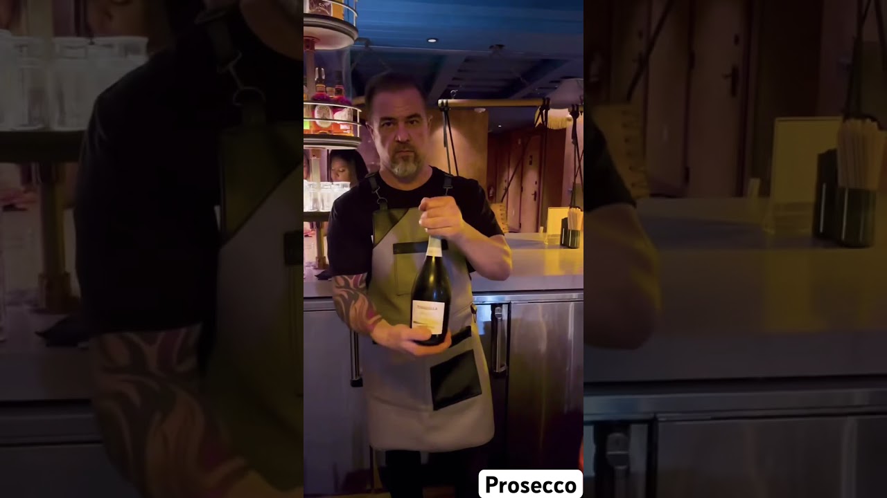 Prosecco time || Prosecco sparkling wine || #shorts #prosecco