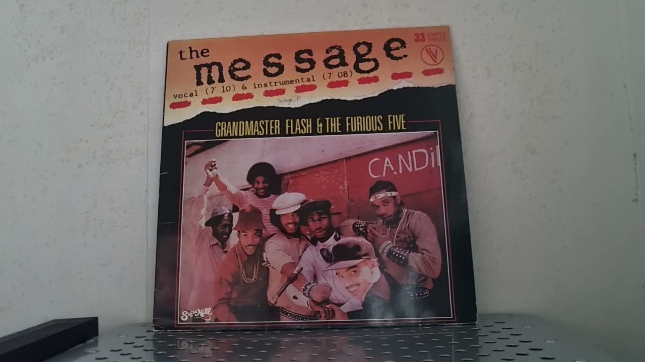 Vinyl story N° 02 -  3ème partie by Sergio