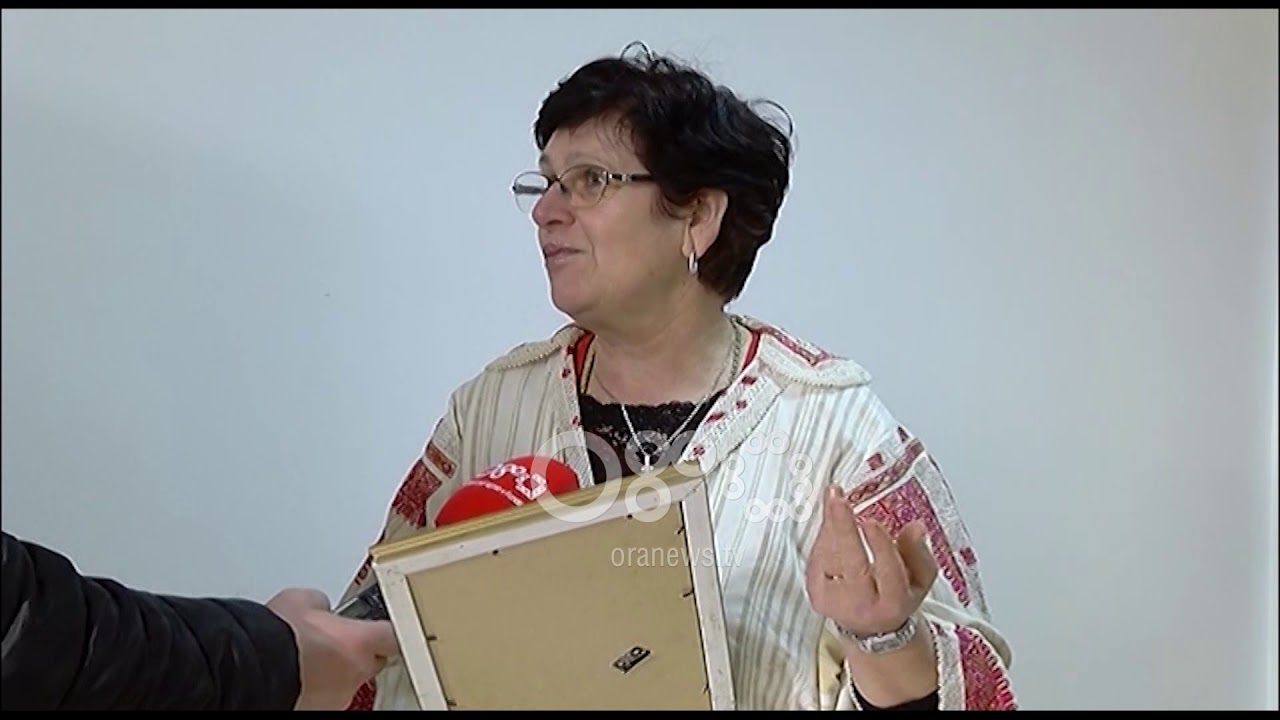 Ora News - Mirditorja q&euml; shkoi nuse n&euml; Zadrim&euml; dhe u b&euml; mjeshtre e tezgjahut