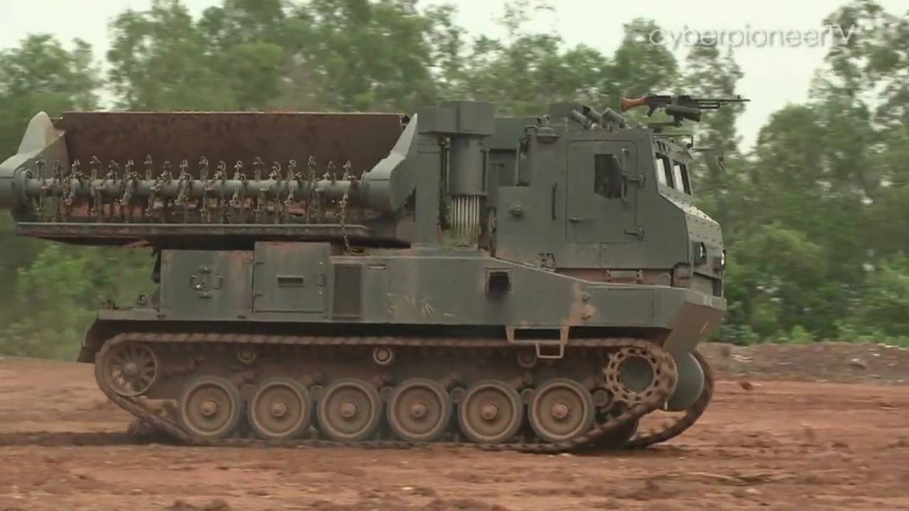 Up The Beaten Path - Trailblazer Counter-Mine Vehicle (Defence Watch Apr 10)