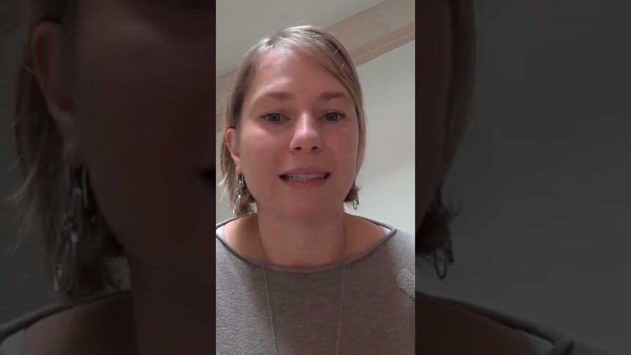 Mia figlia di 11 anni non mi parla più come una volta. Come devo fare?