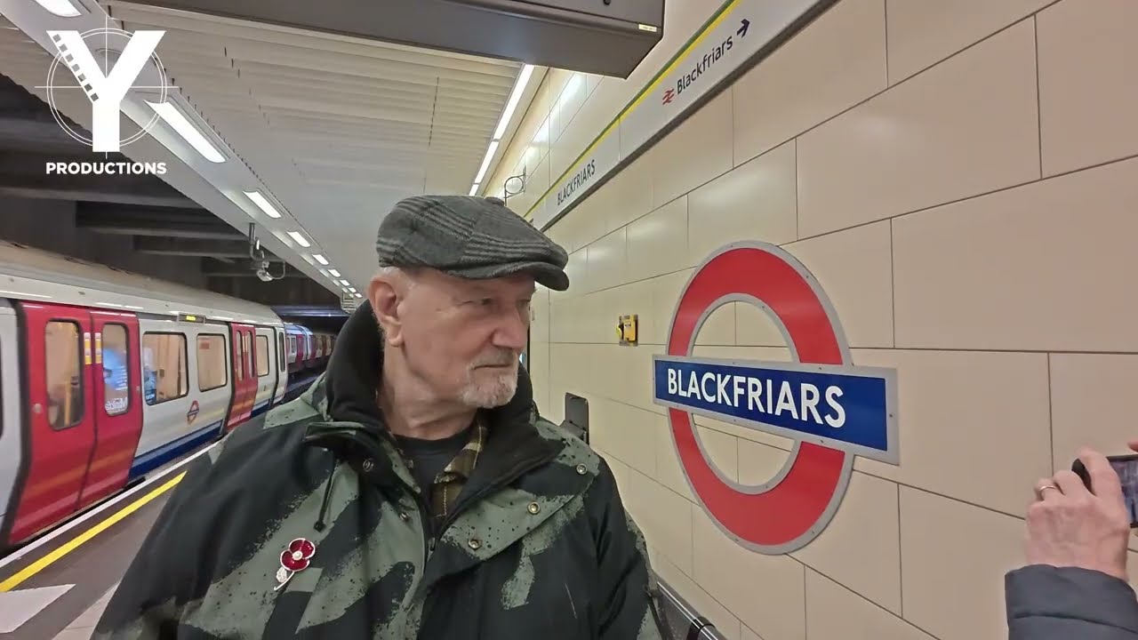 Walk Along the Thames