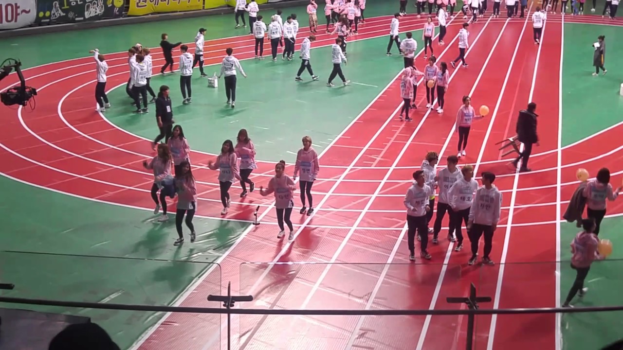 트와이스 WINDY DAY 춤(아육대)