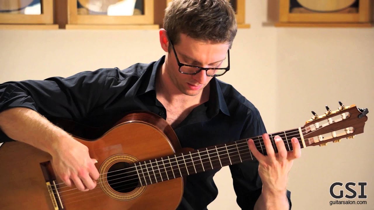Rodrigo 'Sonata Giocosa' played by Michael Gratovich