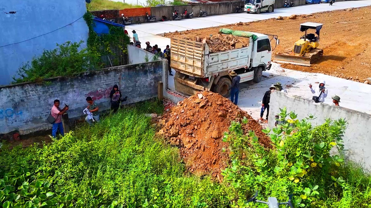 Great New Landfill Using Trucks 5-ton NISSAN Drop Soil & Push fill by Skills Dozer KOMATSU