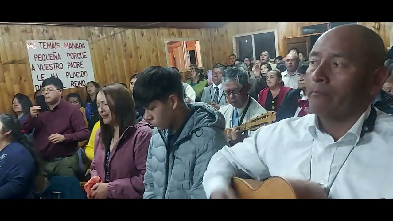 VIGILIA Mehuin Bajo ALABANZA Alla en mi pueblo