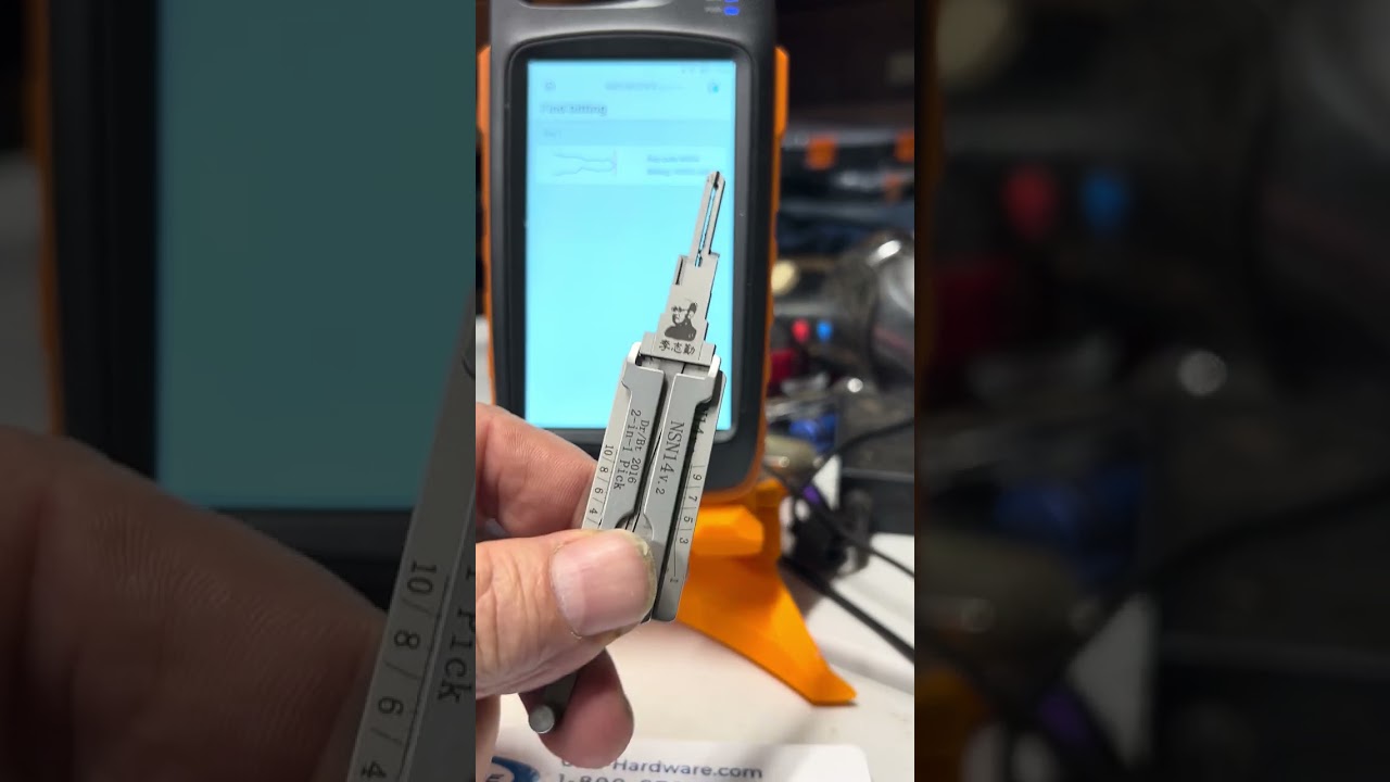 How to Decode Key Bitting from a Picked Car Lock Using a Lishi | XHorse KeyTool Max Pro