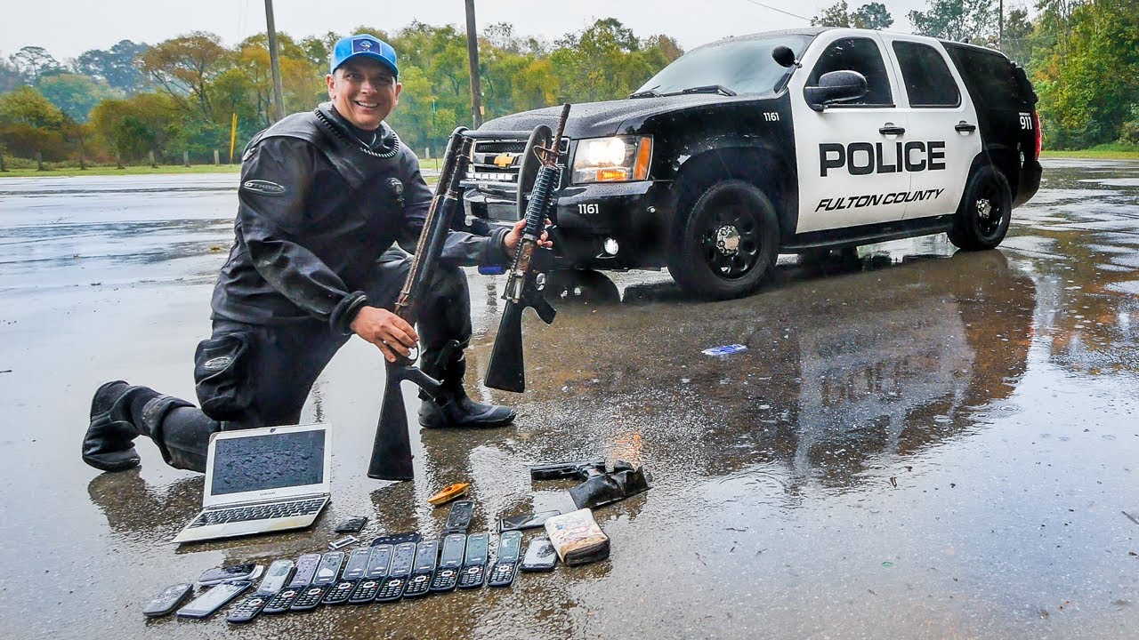 We Found 3 Stolen Guns, 17 Phones, Computer & More in River!