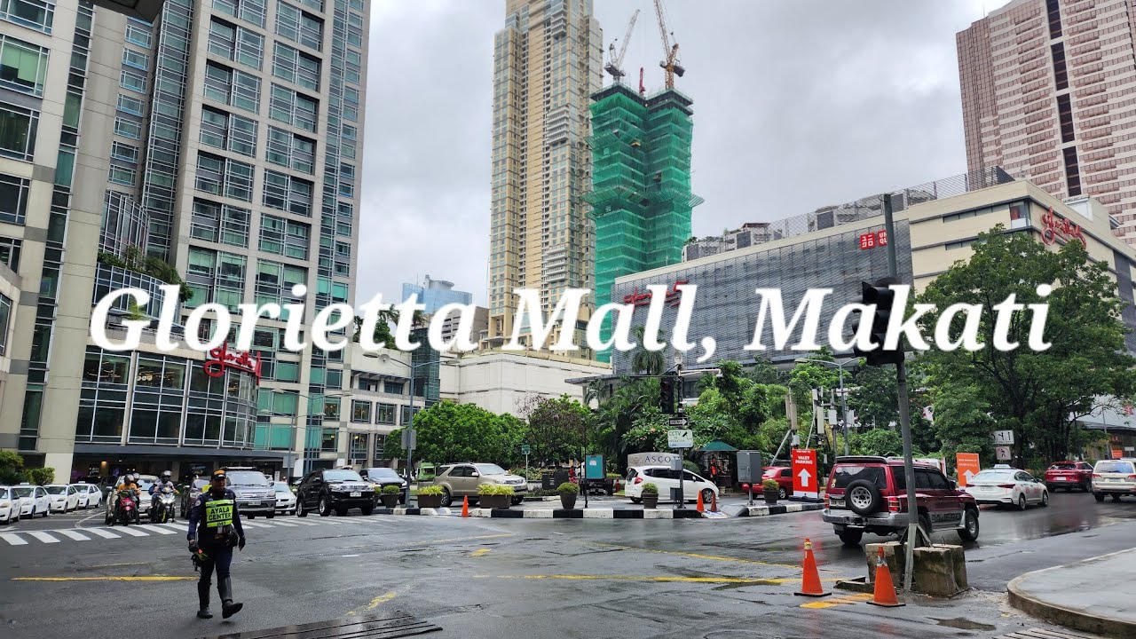 Short tour of Glorietta Mall, Makati in Metro Manila ( Philippines 🇵🇭)