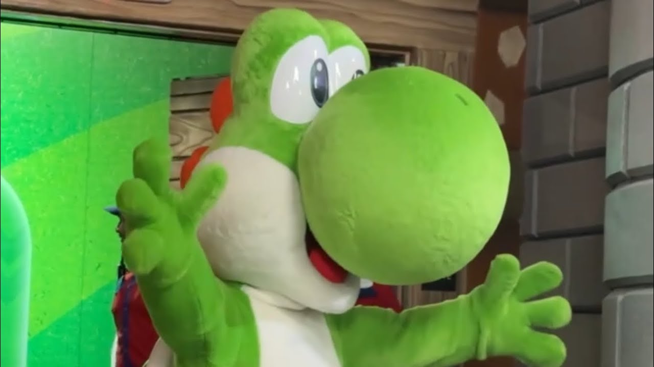 Yoshi and Super Nintendo World at Universal Studios Hollywood Fan Fest