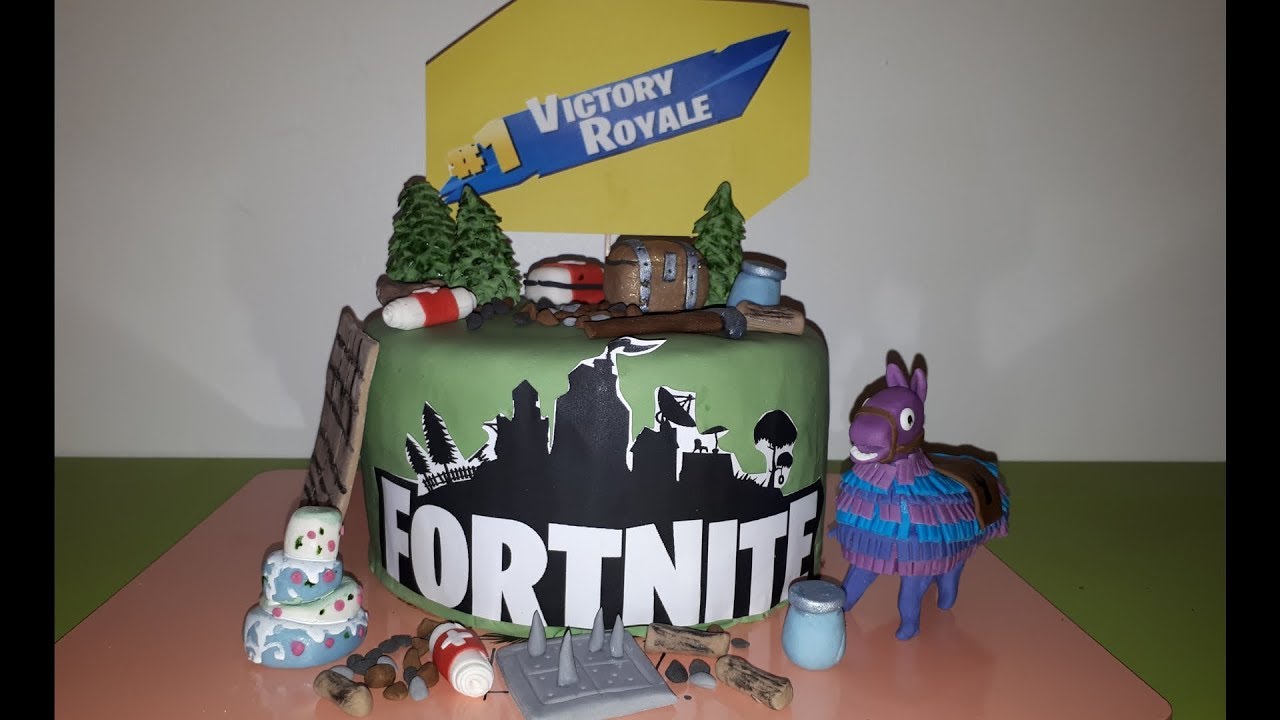 GÂTEAU FORTNITE!!🎮⛏on floss à droite, on floss à gauche et on le dévore !!