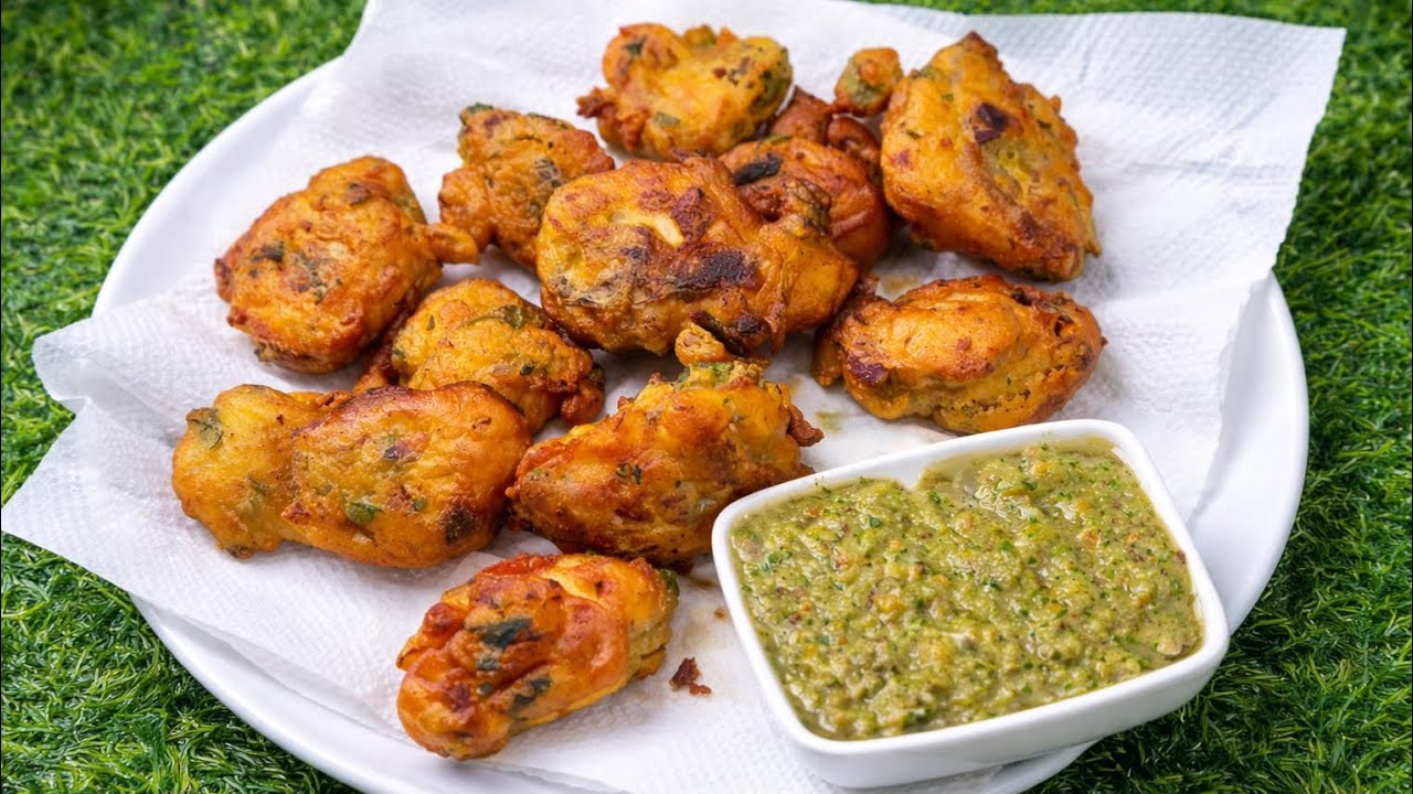 गरमा-गरम कुरकुरे चिकन पकोड़े 😋 बाहर से क्रिस्पी और अंदर से जूसी! एक बार खाओगे तो बार-बार बनाने का मन