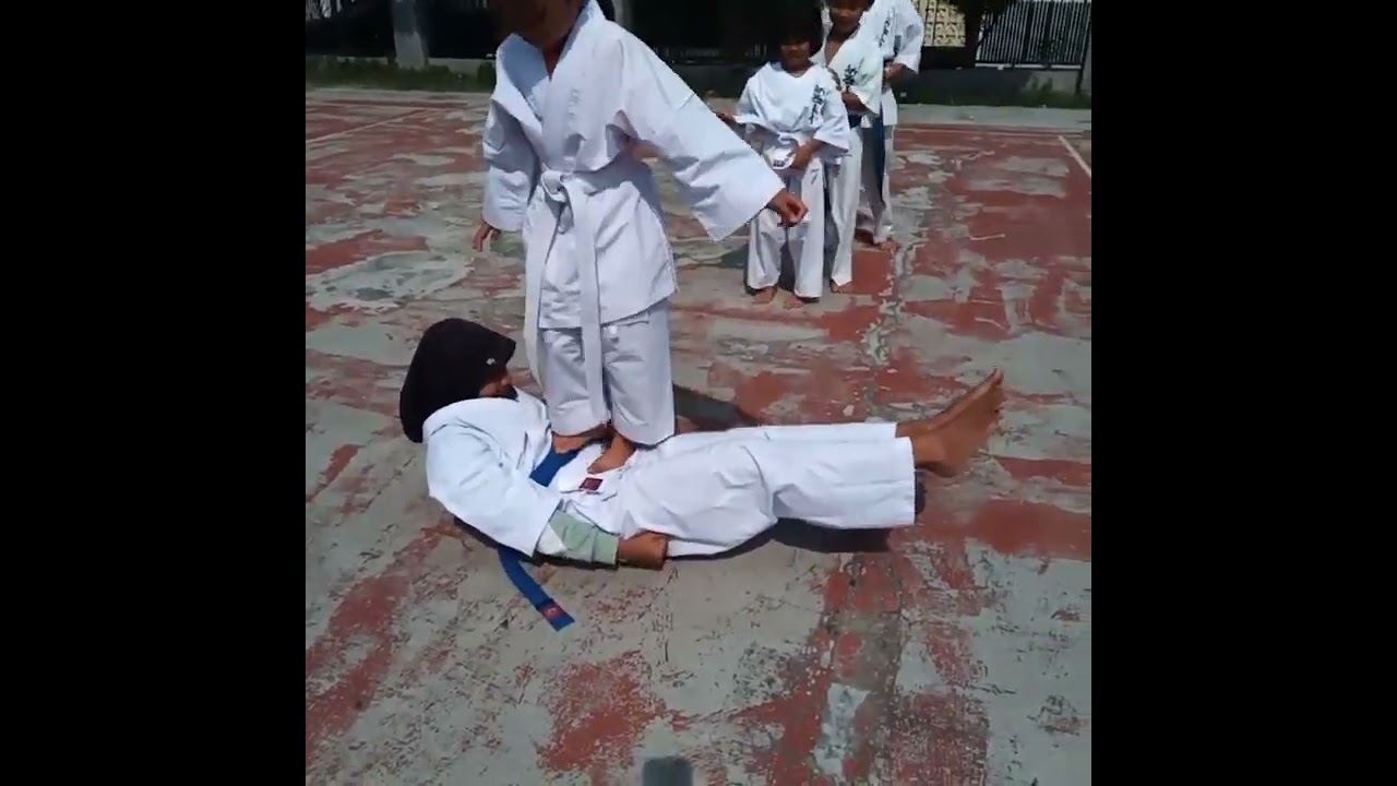 zaafa tes fisik sebelum pembagian sabuk....
