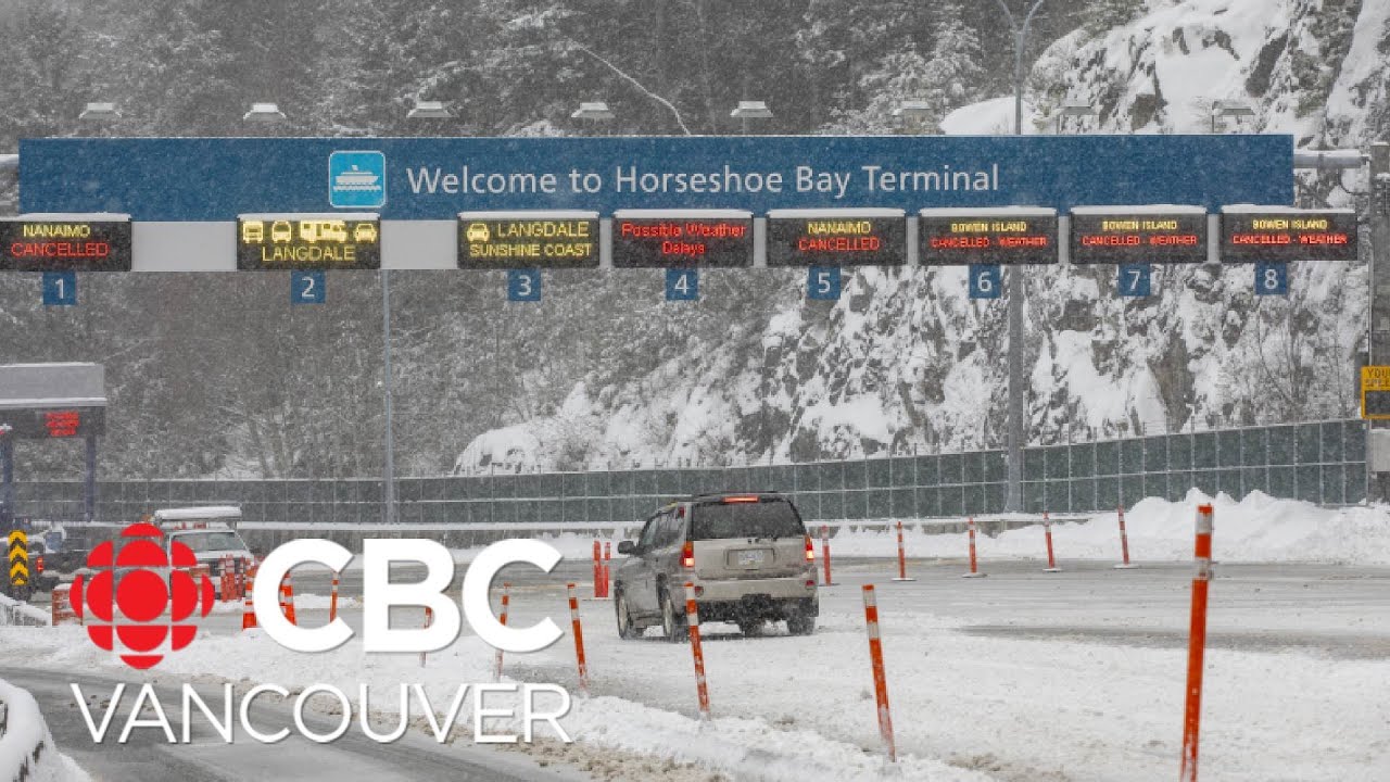 Snowfall causes B.C. Ferries sailing delays and cancellations