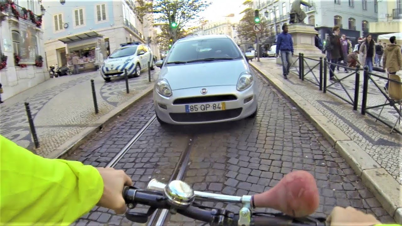 Car Driver Completely Lost