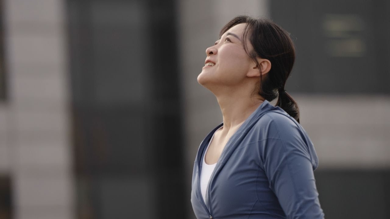 Embracing Change With New lululemon Ambassador Jia Ling