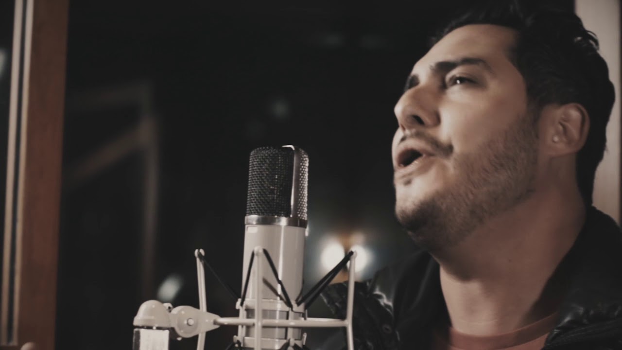 MATHEUS FERRARI - DOIS MINUTOS DE BEIJO CLIPE OFICIAL HD