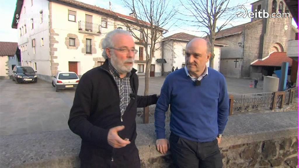 Amuriza apaiza izan zen bere emaztea izango zenaren Jaunartzean