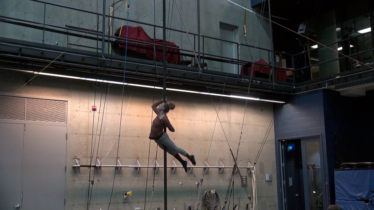 Eline Guélat, Numéro mât-chinois/ contorsion