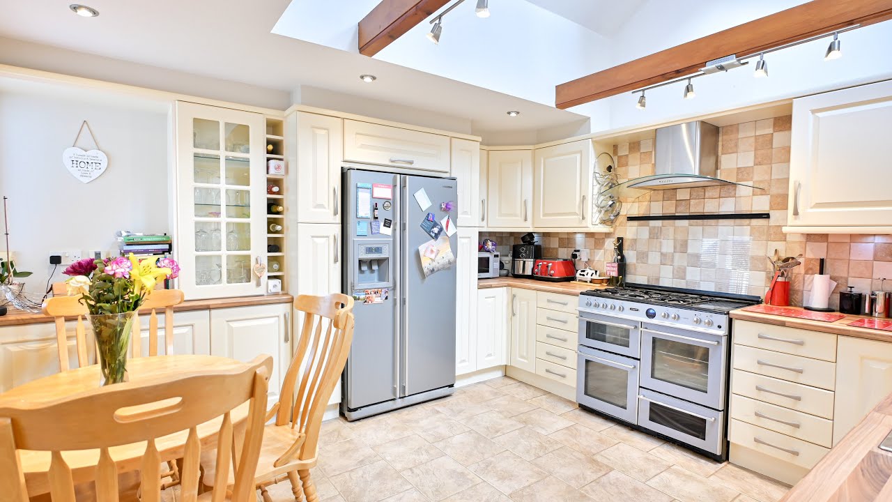 Glenfields, Whittlesey - Harrison Rose Estate Agents