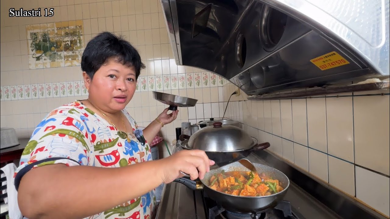 Gulai Tahu Kacang Terong 🍆 &  Goreng Brutu Ayam ‼️ Sulastri 15 Makan enak porsi kuli.