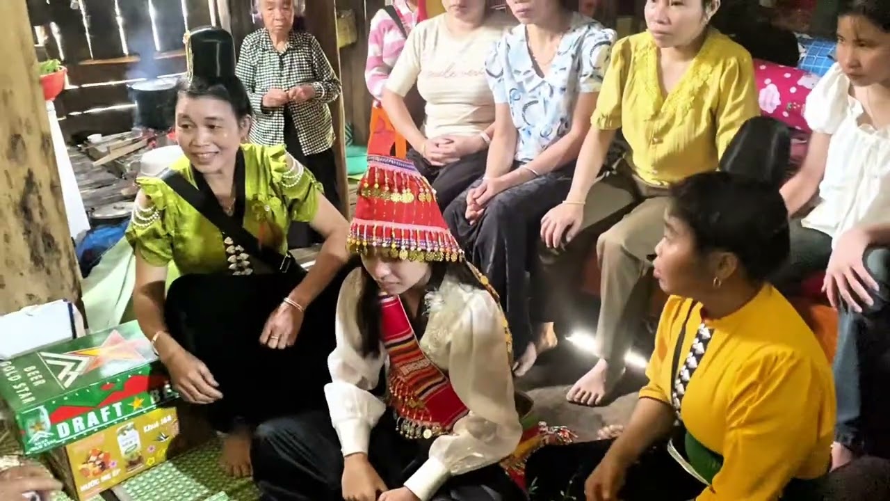 Nang Hiểng Hặp Một Hảu Nang Thu sinh 2012,Rất Chuận 
