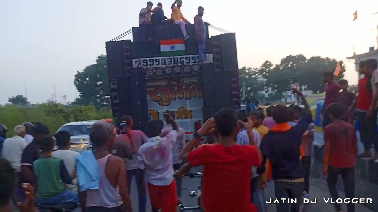 JAI SHIV DJ SUMIT | GANESH VISARJAN ROADSHOW BAREILLY 2024 | DJ VLOG @Jatinblogger000