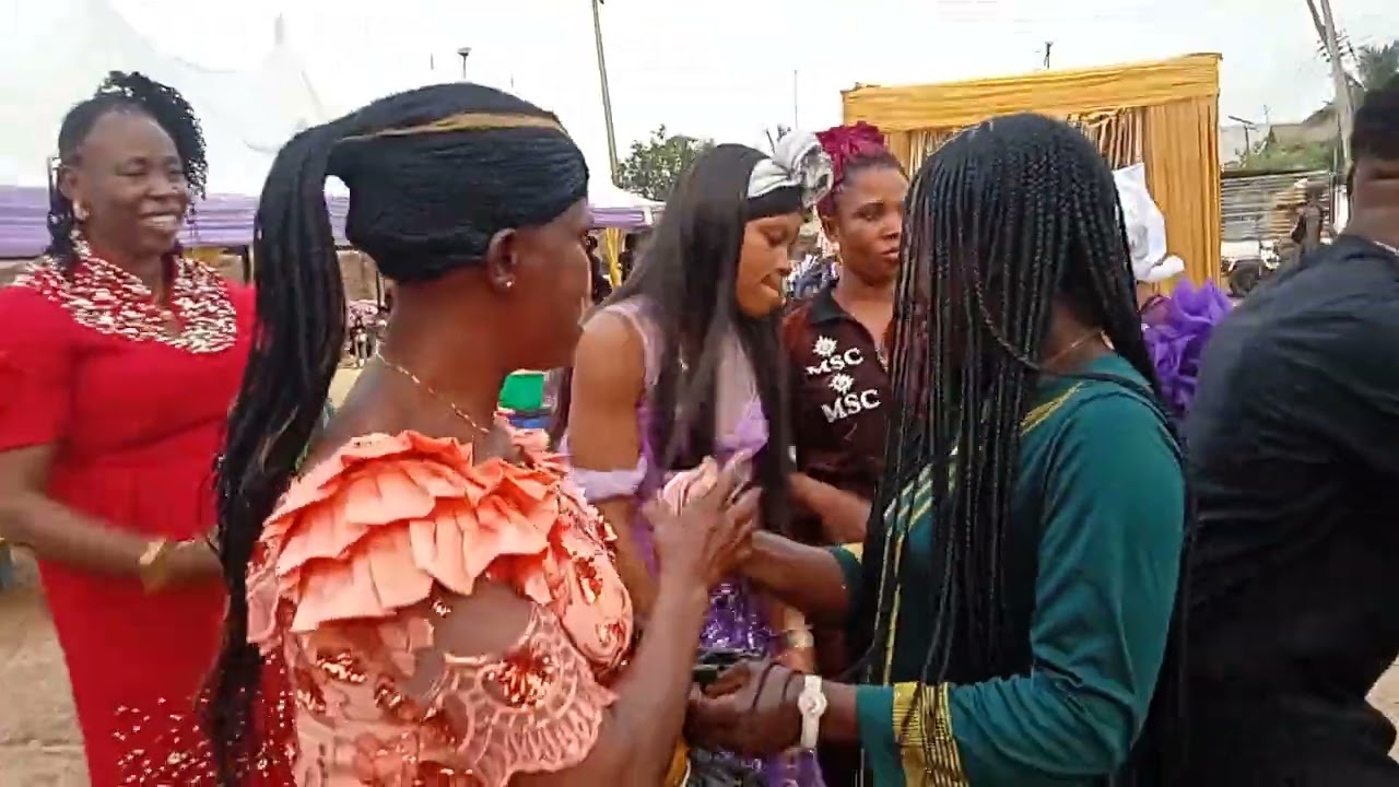 IKA MUSICIAN DON KENNEDY PERFORM OKUELUWA LIVE IN AGBOR PLS SUBSCRIBE BOOK LIKE COMMENT SHARE 