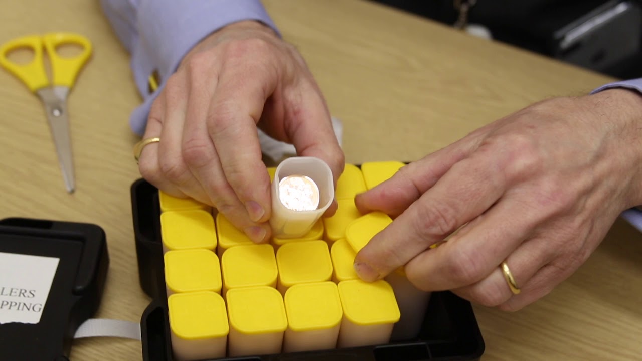 Unboxing The New 2021 UK Full Sovereign Gold Coin