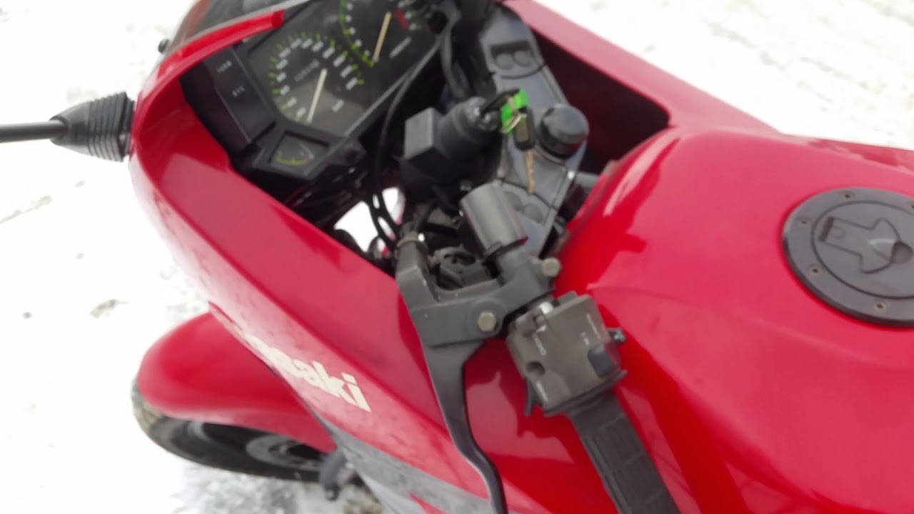 Kawasaki gpx600r