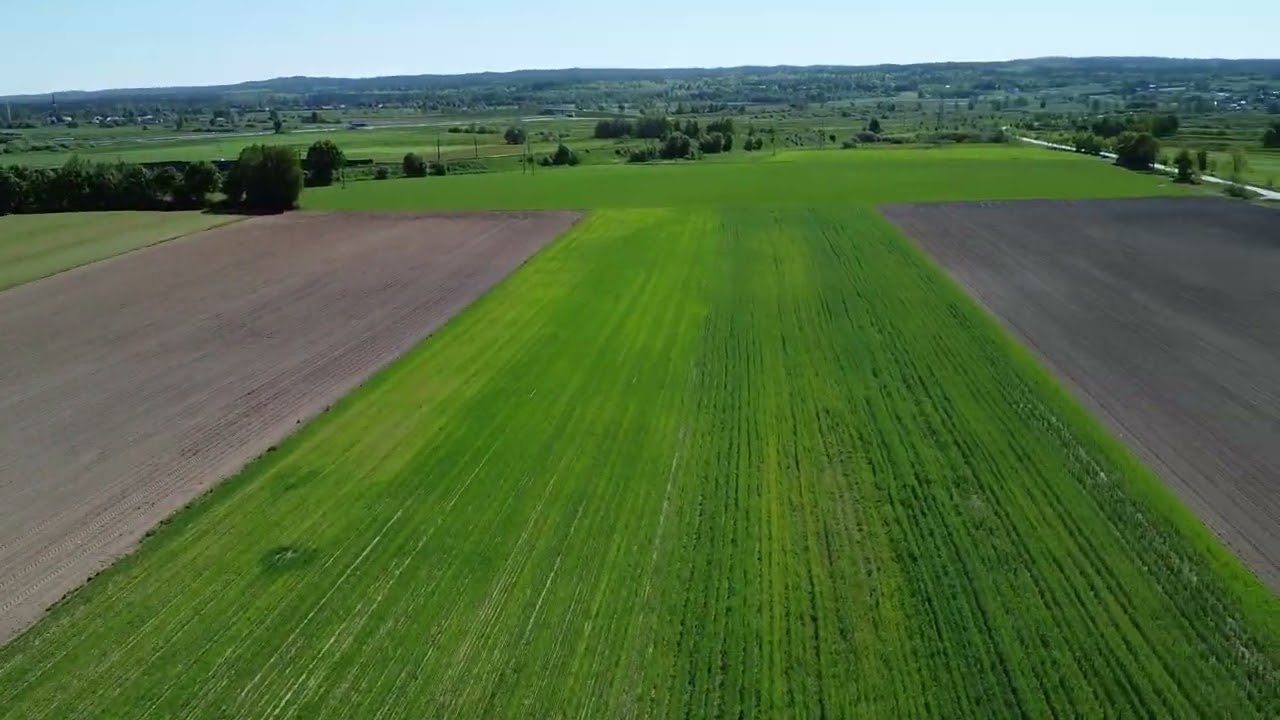 Tak nad ziemią.