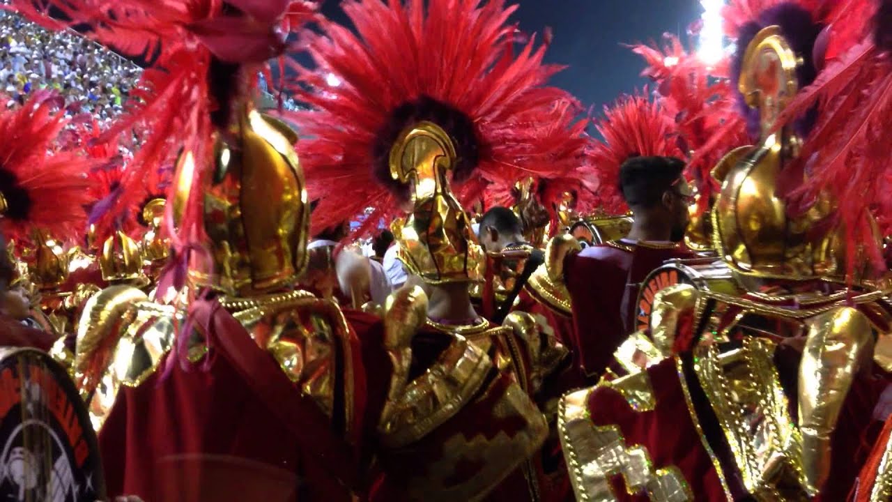 Salgueiro 2014 - Esquenta da Bateria - Desfile das