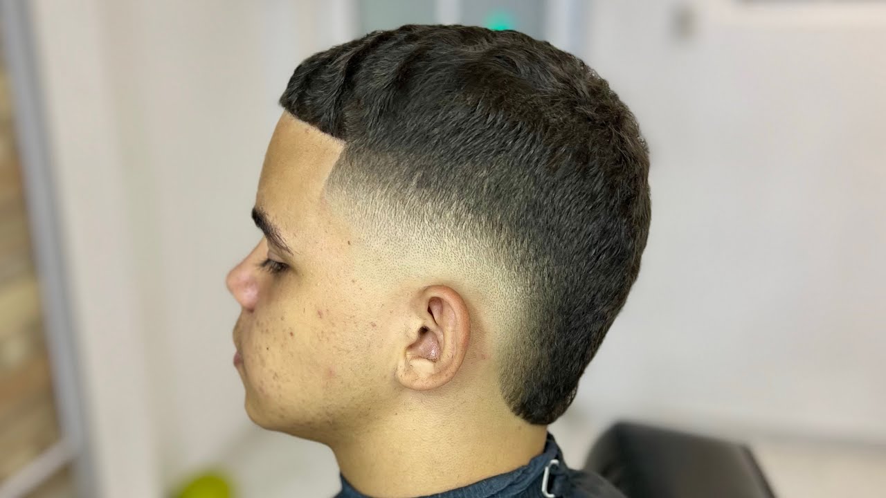TÉCNICA DE LA ESCALERA EN CABELLO CLARO  PASO A PASO CRAZY BARBER