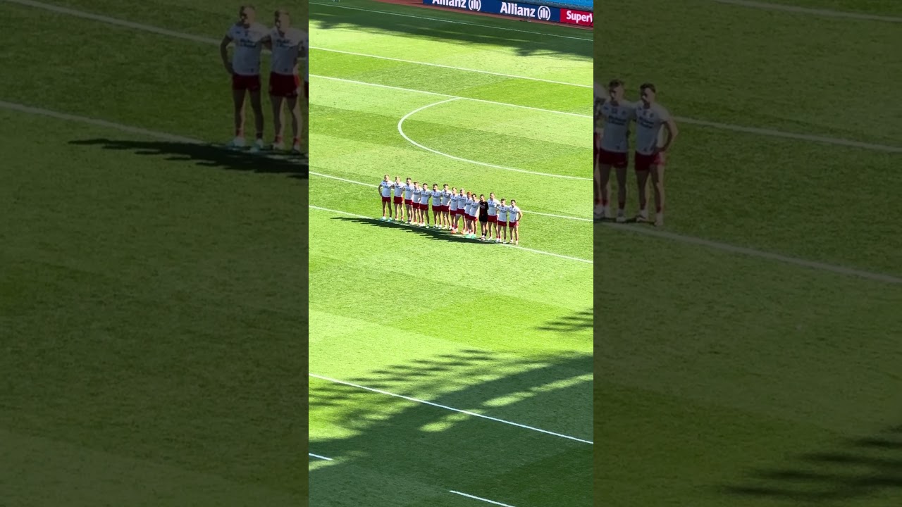 Irish national anthem before the start of Kerry-Tyrone | #GAA 🏐🇮🇪