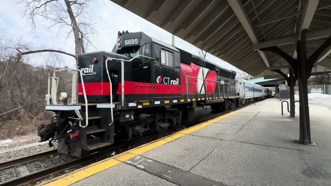 Metro-North in Derby & Ansonia 