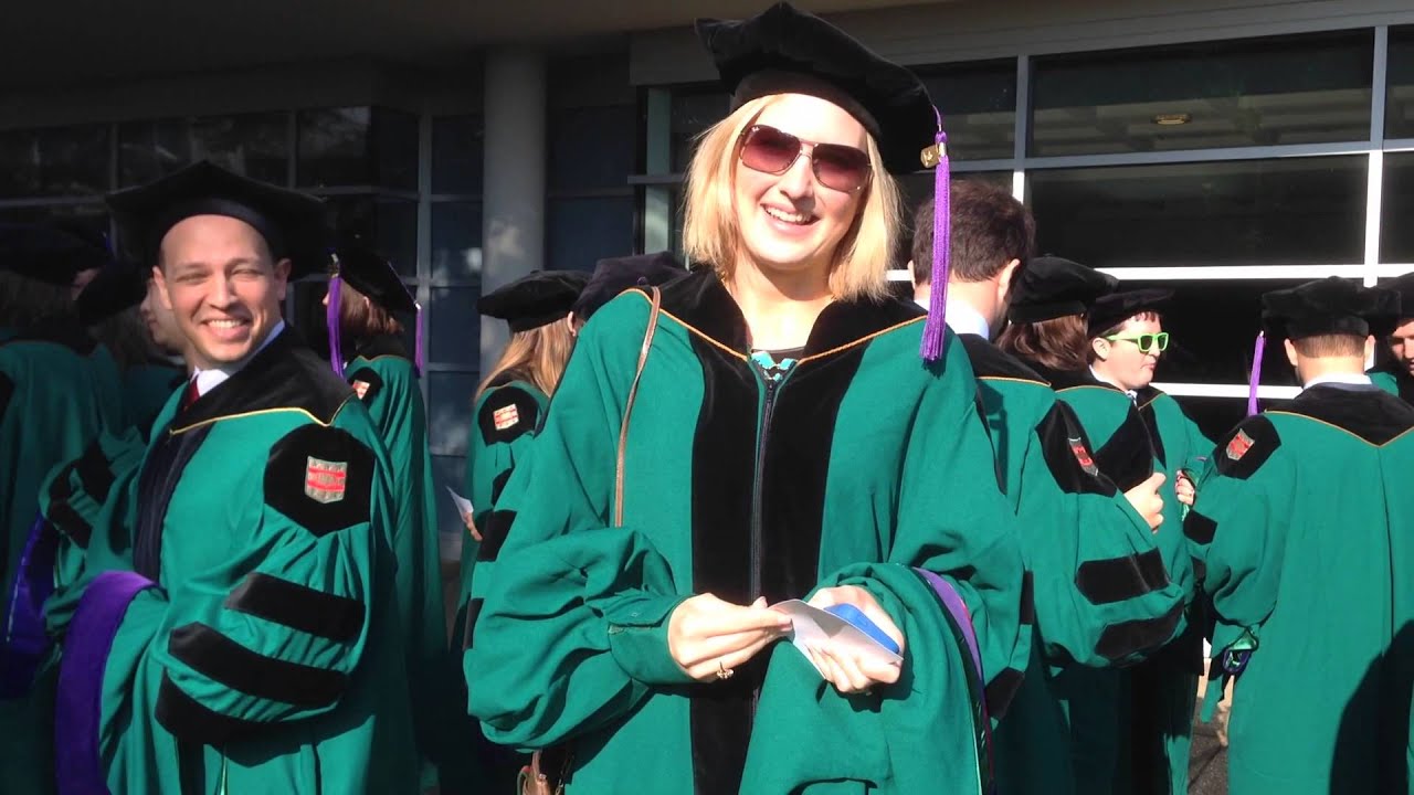 WashULaw Class of 2014: Happy to have 20 years of schooling done!