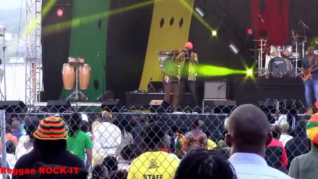 Reggae ROCK-IT Inna Di Session: I-Wayne @ Rebel Salute 2015