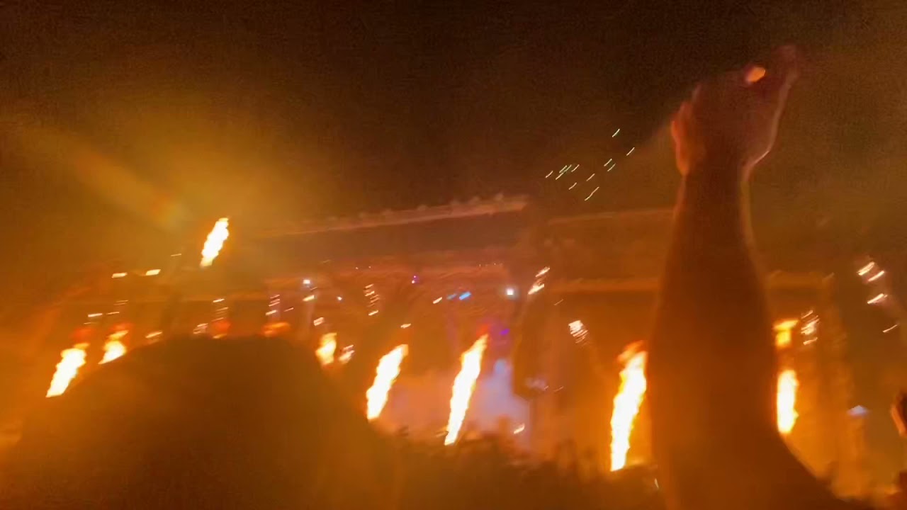 Travis Scott Rolling Loud Miami 2021 part 1