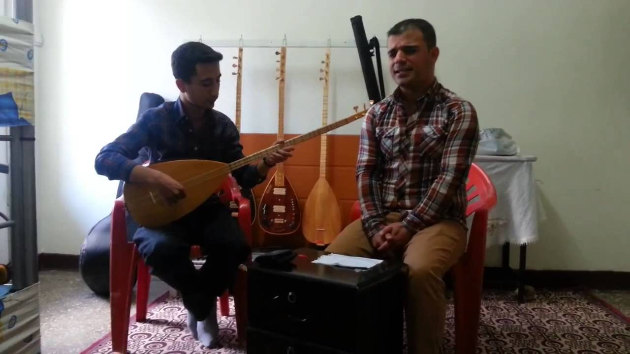 Hüseyin GÖL -- ŞEFTALİYİ ÇETİL ETTİM ÜZÜME BARAK UZUN HAVASI(KIRMIZI GÜL ÇİÇEK AÇMIŞ BORANDA