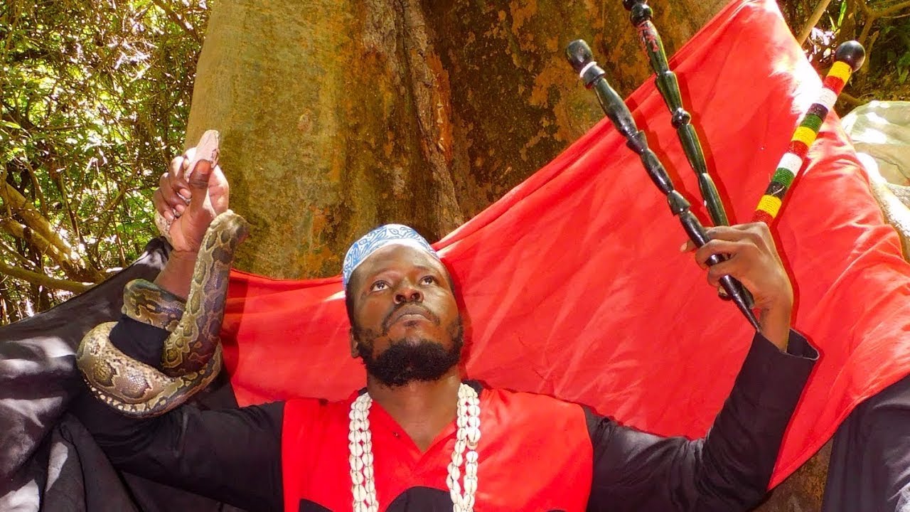 MGANGA MAARUFU OLONDE ATOBOA SIRI NZITO KUHUSU WASANII WA KENYA #wasanii #trendings