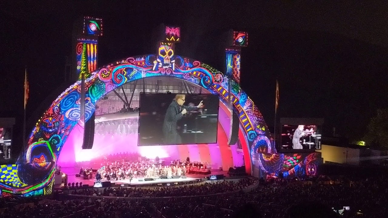Danny Elfman Sings Oogie Boogie's Song