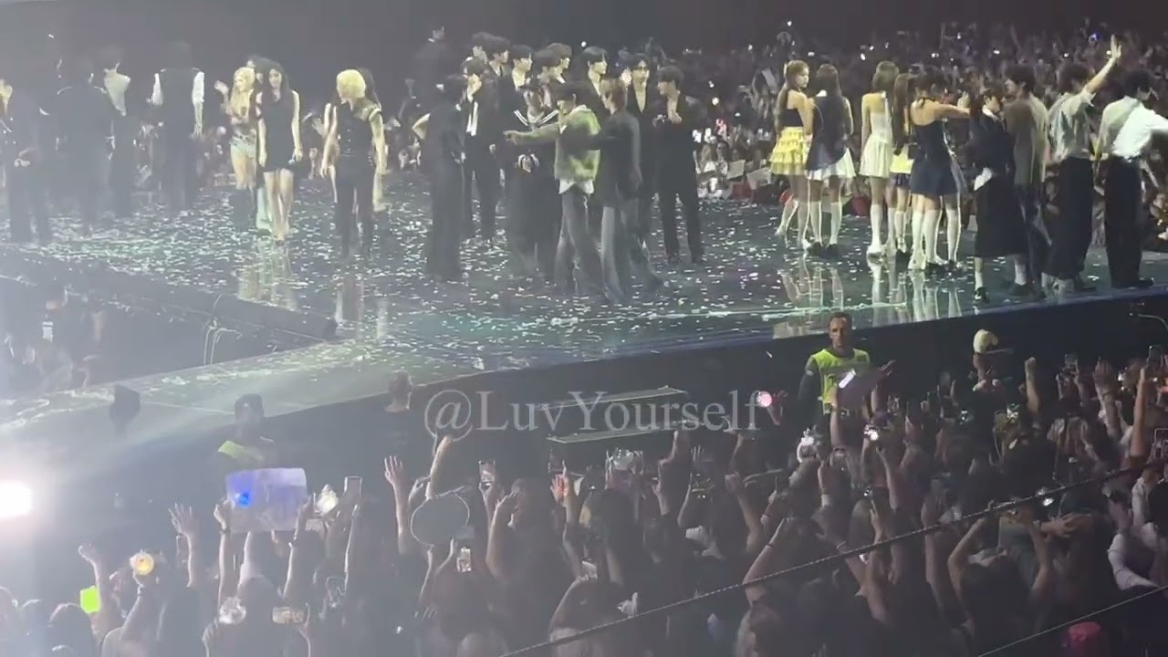 ALL ending fancam Musicbank in Lisbon 20250927
