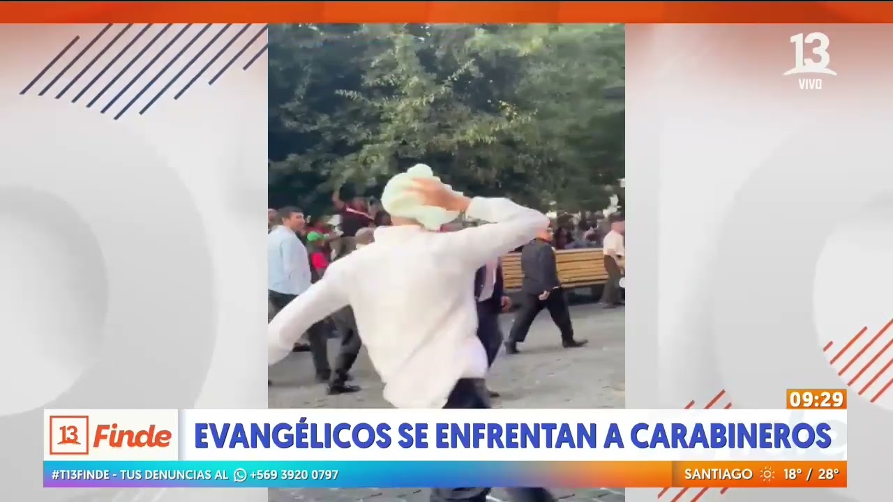 Evangélicos se enfrentan a Carabineros