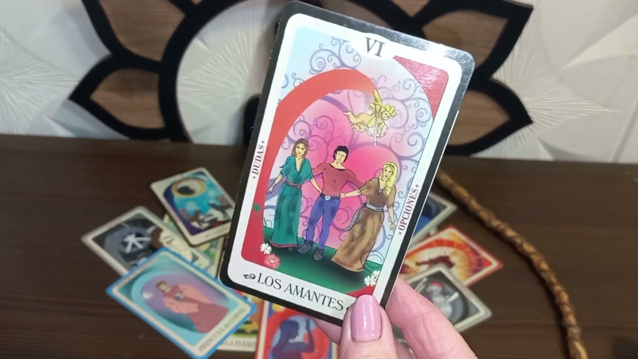 ❓️SIENTE ARREPENTIMIENTO QU&Eacute; PASA POR SU CABEZA❓️#tarotamor #tarotinteractivo 